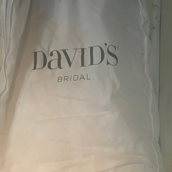 🚨FREE SHIPPING Vera Wang Wedding Dress GREAT DEAL - Picture 6 of 6